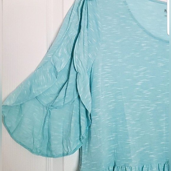 Aqua 3/4 Bell-Sleeve Ruffle Peplum Top- NWT - Picture 2 of 3